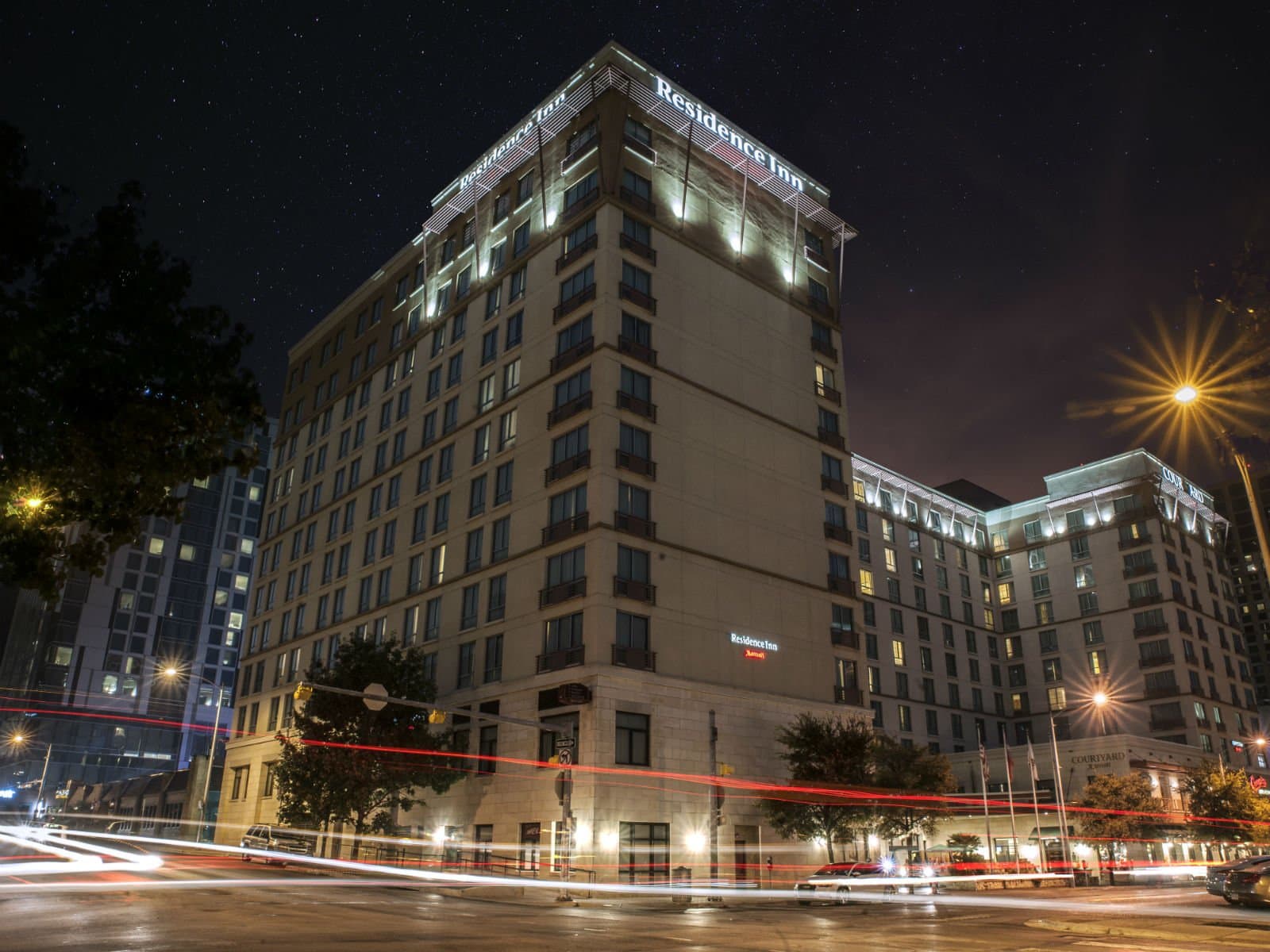 Austin nightlife rooftop bar